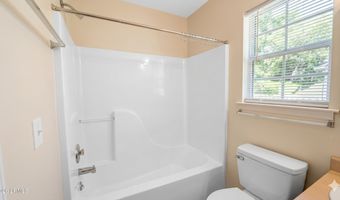 36 Le Moyne Dr, Beaufort, SC 29907