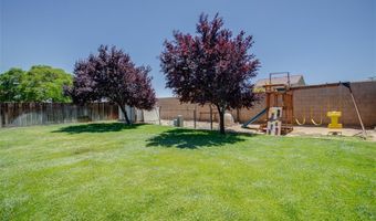 11145 Desert Rose Dr, Adelanto, CA 92301