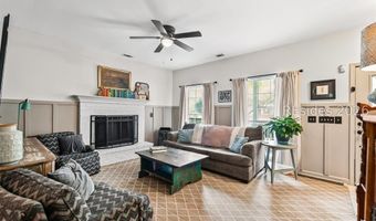 38 Le Moyne Dr, Beaufort, SC 29907