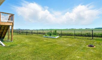 2203 Oak Terrace Ave, North Liberty, IA 52317