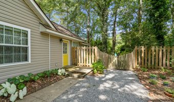 663 Sams Point Rd, Beaufort, SC 29907
