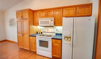 101 Serenity Dr, Alton, IL 62002