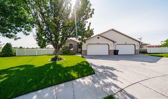 3696 E Silverwood Cir, Ammon, ID 83406
