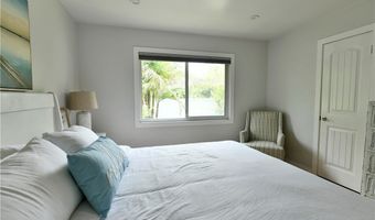 2435 Tuttle St, Carlsbad, CA 92008