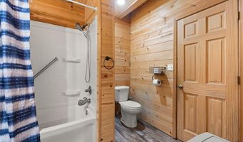 1671 Burns Ct, Austin, IN 47102