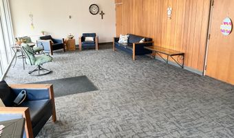 800 1st Dr NW 102, Austin, MN 55912