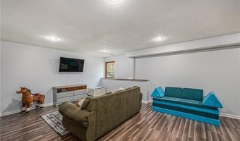 1105 Grove St, Baldwin City, KS 66006