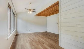 222 Cherokee Rd, Andover, NJ 07848
