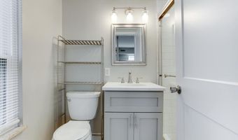 304 FORBES St A, Annapolis, MD 21401