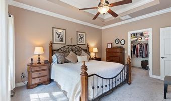 18 Yarmouth Dr, Bella Vista, AR 72715