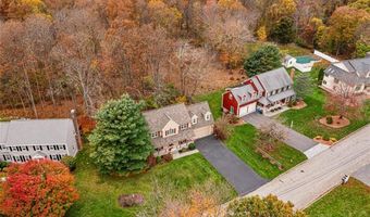 11 Southbury Rd, Cumberland, RI 02864