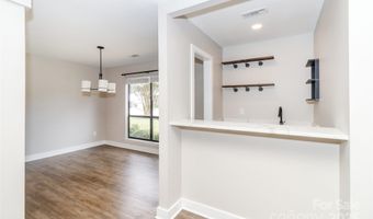 4020 Bon Rea Dr, Charlotte, NC 28226
