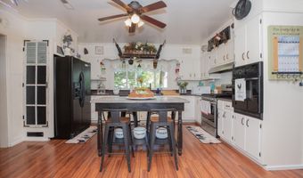 207 N Smith St, Owensville, IN 47665