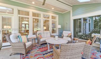 5 Berkeley Ct, Bluffton, SC 29910
