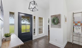 210 County Road 2696, Alvord, TX 76225