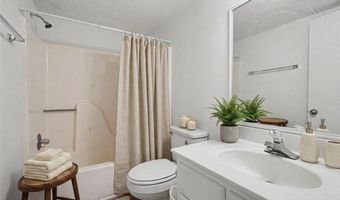 2505 W Broad St 138, Athens, GA 30606