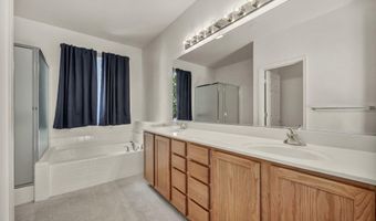 1221 Shadow Ln, Fernley, NV 89408