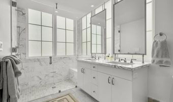 27 Admiralty Row 305, Alys Beach, FL 32461