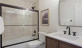 860 Deer Blvd, Avon, CO 81620