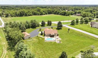 101 Serenity Dr, Alton, IL 62002