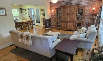 5 A114 N Apple Canyon Rd, Apple River, IL 61001