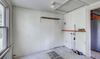 1728 Washington Ave, Baxter Springs, KS 66713