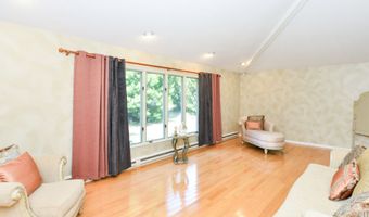 123 El Toro Dr, Bristol, CT 06010