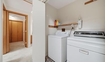 10 Eaton Rd, Amherst, NH 03031
