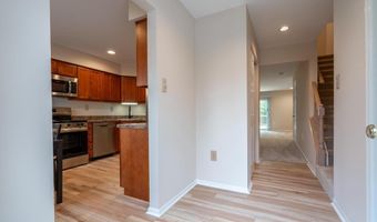 201 CHEROKEE Cir, Ambler, PA 19002