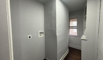 231 Goddard Ave 2Nd Floor, Bridgeport, CT 06610