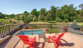 403 Briscoe Pl, Ashland, OR 97520