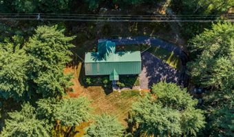 905 River Rd, Bridgewater, NH 03264