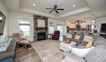 4701 NW 98th Ave, Polk City, IA 50226