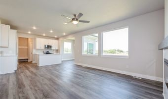 712 Meadow Rd, Adel, IA 50003