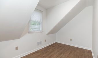 8 WESLEY St, Camden, DE 19934