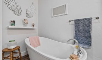13404 Crescent Moon Dr, Bigfork, MT 59911