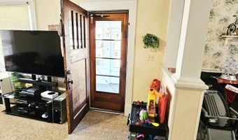 145 W 19TH St, Baxter Springs, KS 66713