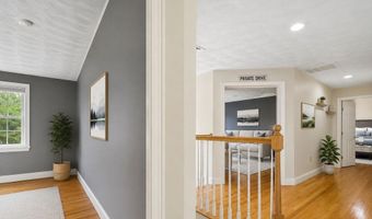 22 Lakewood Dr, Alton, NH 03810