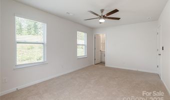 15 Virginia Commons Dr, Arden, NC 28704