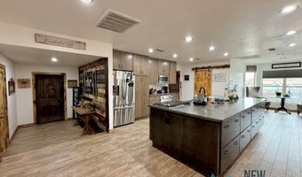5404 Sioux Rd, Carlsbad, NM 88220