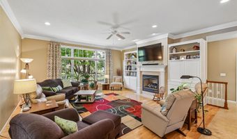 701 NE Georgetown Ct, Ankeny, IA 50021