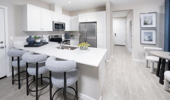 827 Lake Park Cir, Galt, CA 95632