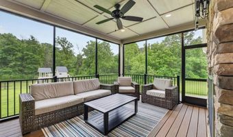 803 NE Lakota Dr, Adrian, MO 64720
