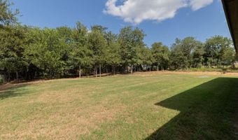 1013 Churchill Ln, Millsap, TX 76066
