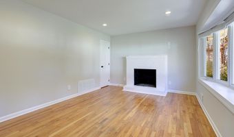 4 ROOSEVELT Dr, Annapolis, MD 21401