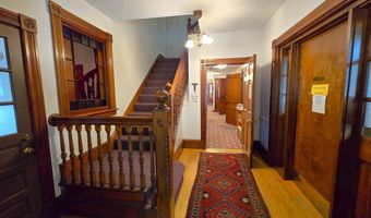 1027 Western Ave, Brattleboro, VT 05301