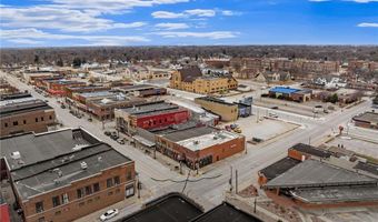 417 N Main St, Austin, MN 55912