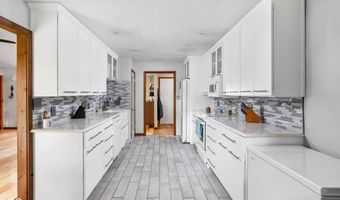 842 Cheltenham Way, Avon, IN 46123