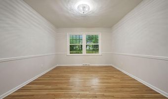 202 CLOVER Dr, Hockessin, DE 19707