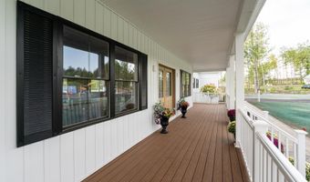 32 Colby Farm Rd, Chester, NH 03036